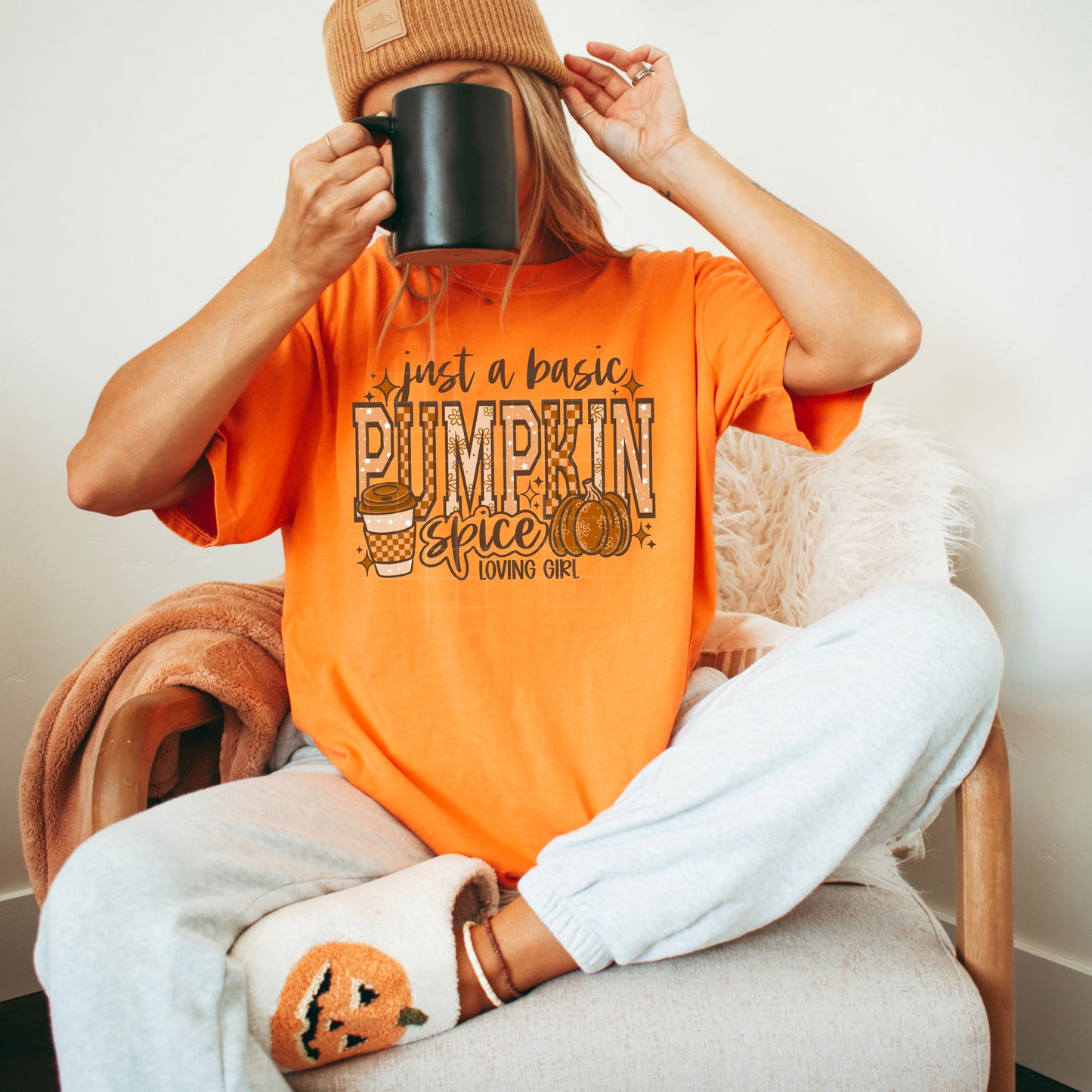 Just a basic pumpkin spice loving girl (dark)
