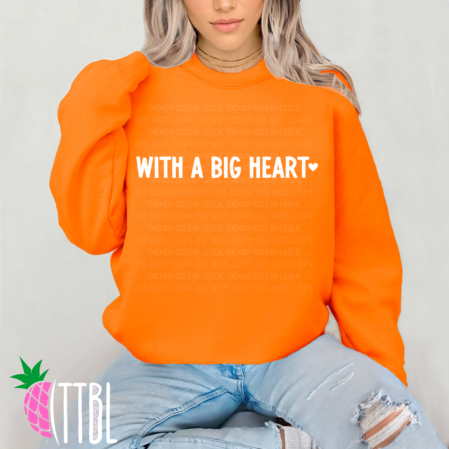 With a big heart (white)