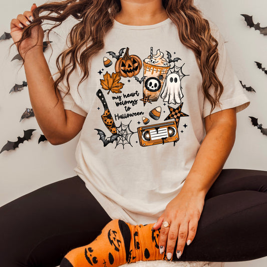 My heart belongs to Halloween (black)