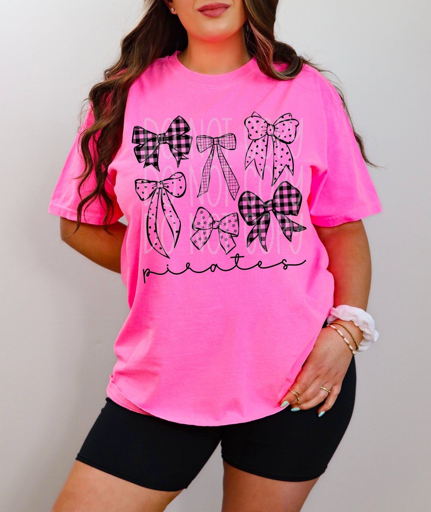 Pirates (black bows)