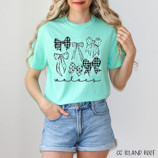 Wolves (black bows)